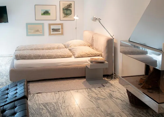Chez Christine Apartment *